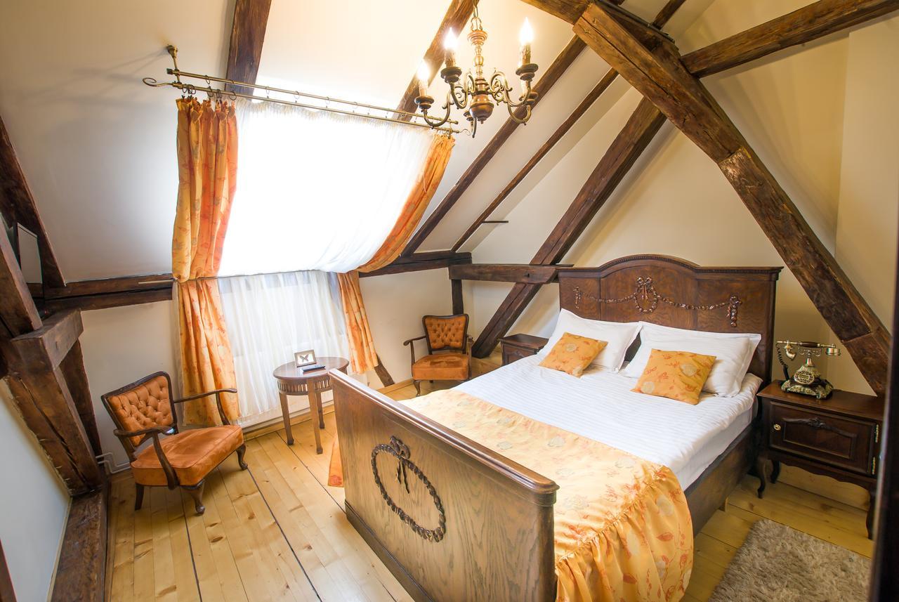 Casa Antiqua Hotel Braşov Eksteriør billede